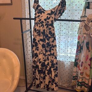 Black and Cream Floral cotton blend  Maxi Dress 1X